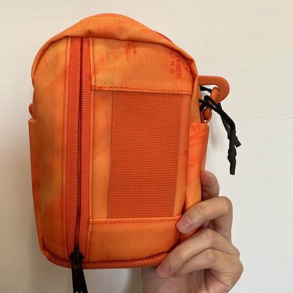 PALACE limited edition bag - Picture 2 of 5